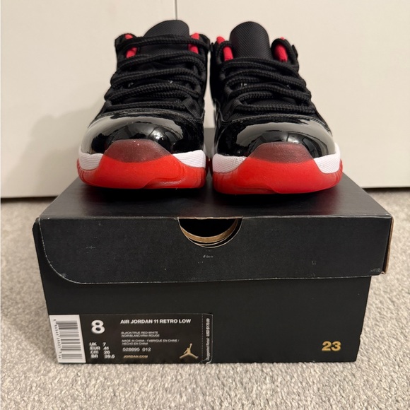 Air Jordan 11 Retro Low Bred - Picture 4 of 8